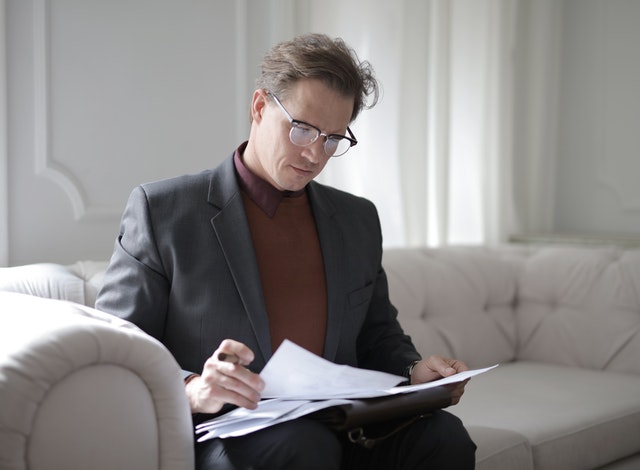Otto Berges: 5 Tips for Choosing the Right Lawyer - OK Easy Life
