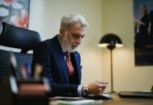 Tips for Holding Negligent Parties Responsible law business lawyer parties men suit dress