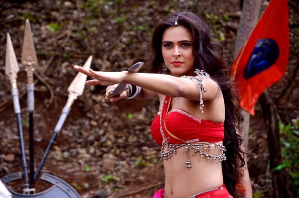 Top 19 Kashmiri Hot Web Series Actresses Name List with Photos 6 Madhurima Tuli