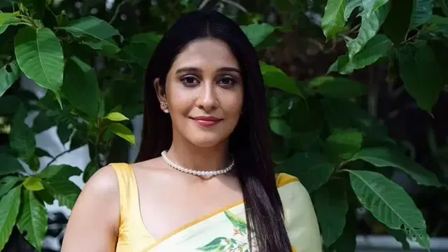 Top 10 Tamil Web Series Actresses Name List with Photos 6 Regina Cassandra