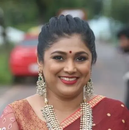 Top 10 Kannada Web Series Actresses Name List with Photos 10 Shalini Narayan
