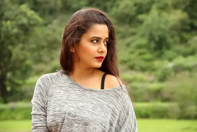 Top 10 Maharashtrian Web Series Actresses Name List with Photos 10 Hemangi Kavi