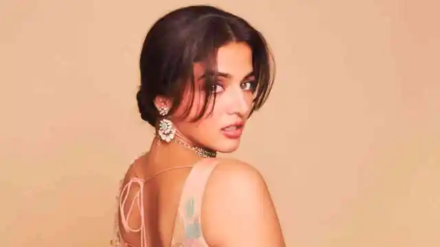 Top 10 North Indian Web Series Actresses Name List with Photos 3 Wamiqa Gabbi