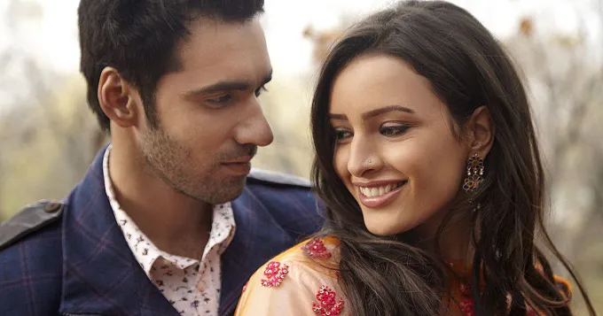 Top 10 Best Bollywood Romance Movies on Netflix 9 laila majnum movie